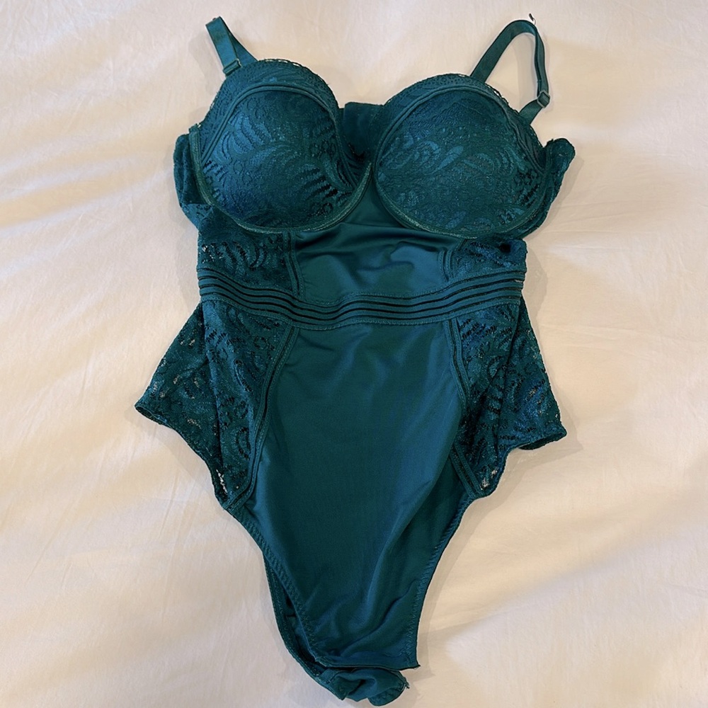 WOMENS LINGERIE SIZE 1X